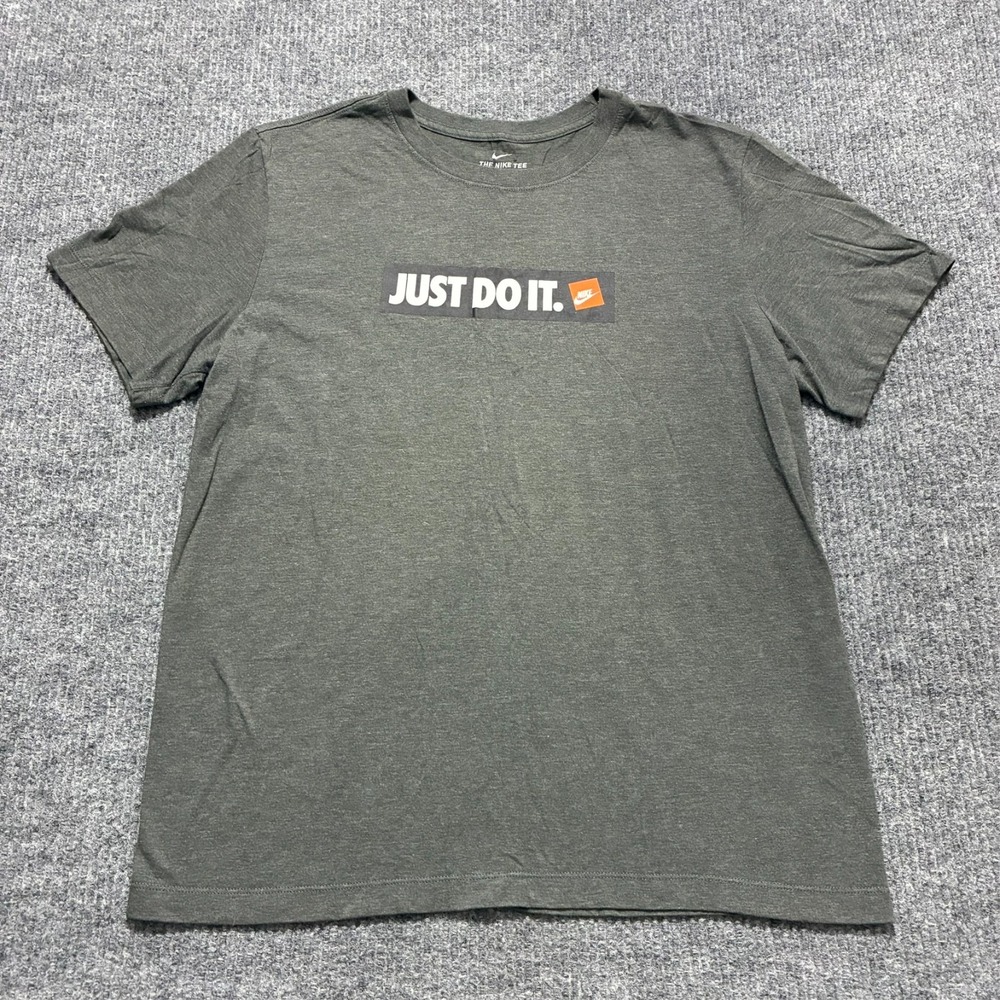Nike Tee "Just Do It" Mens T-Shirt Size Large Gray Crew Neck Casual Short Sleeve
